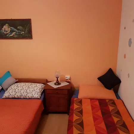 Kuncic Apartament *